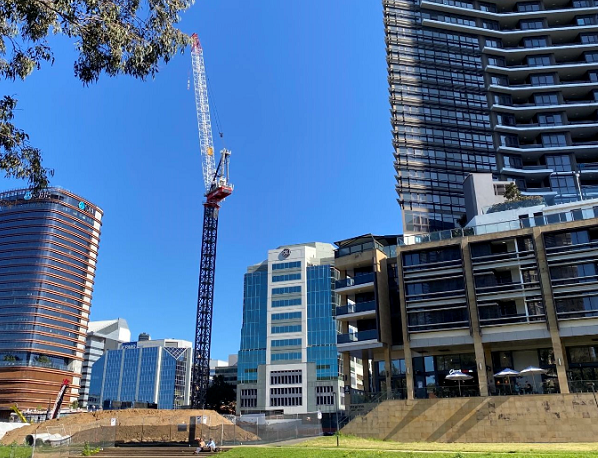 澳洲首府城市房价迎最大季度跌幅 各区房价表现分化 悉尼华人重镇Eastwood公寓房价年跌幅逾2成