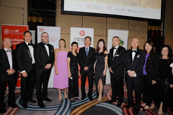 曾建华代总领事出席香港澳洲商会 维州分会商业成就奖颁奖典礼