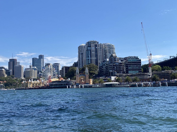 高房价促使需求转移 2026年澳洲远郊区域房价表现有望一马当先 