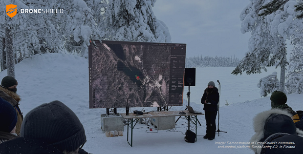 【异动股】国防明星股Droneshield (ASX:DRO)秀出财报：反无人机技术需求强劲推动年营收暴增2.7倍 潜在销售管线达20亿澳元  