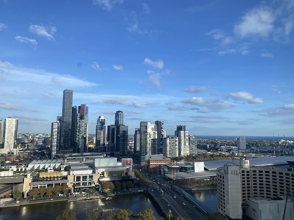 澳洲房市警报：税改或引爆四十年最大房价滑坡 5%至10%全国性下跌成基准预期 